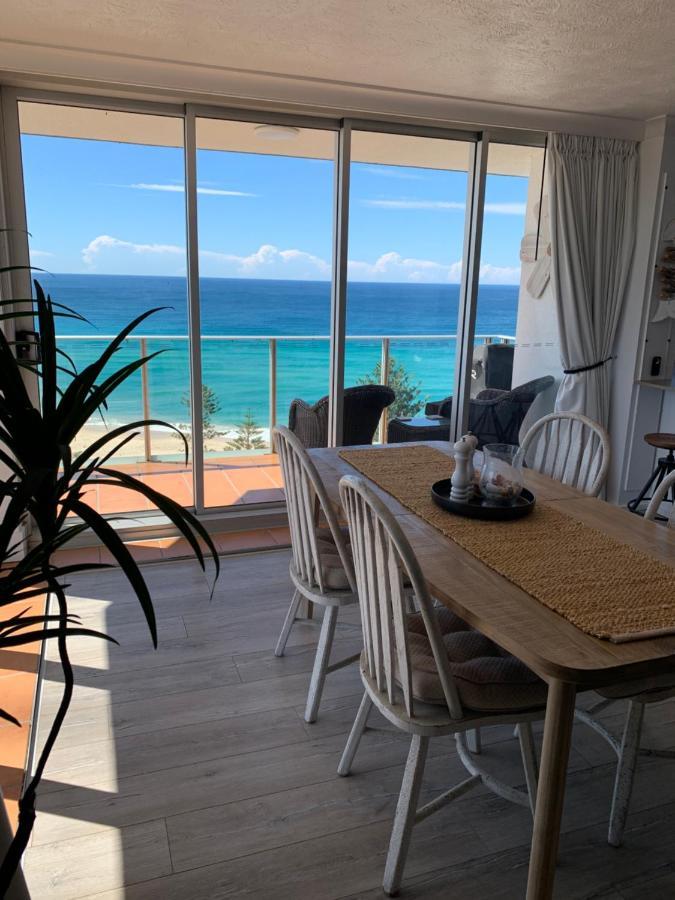 Pacific Regis Beachfront Holiday Apartments Gold Coast Dış mekan fotoğraf