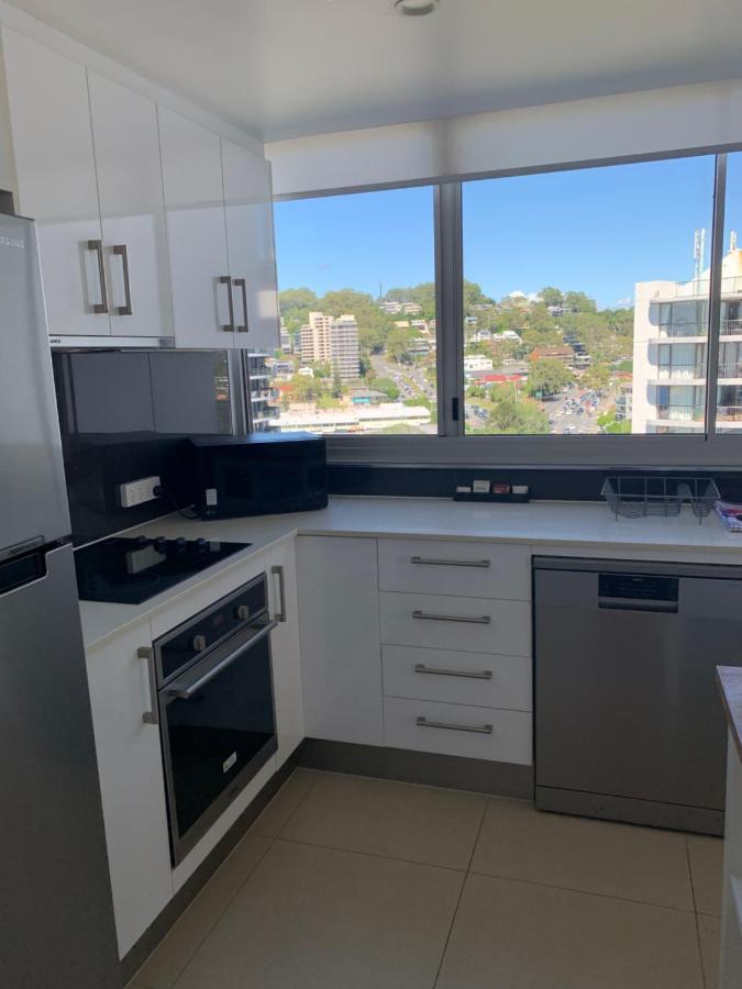 Pacific Regis Beachfront Holiday Apartments Gold Coast Dış mekan fotoğraf