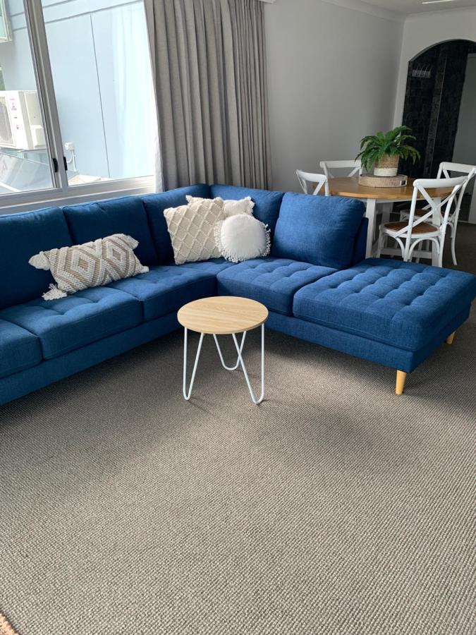 Pacific Regis Beachfront Holiday Apartments Gold Coast Dış mekan fotoğraf