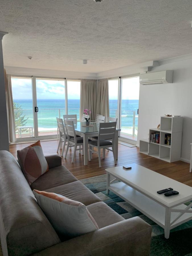 Pacific Regis Beachfront Holiday Apartments Gold Coast Dış mekan fotoğraf