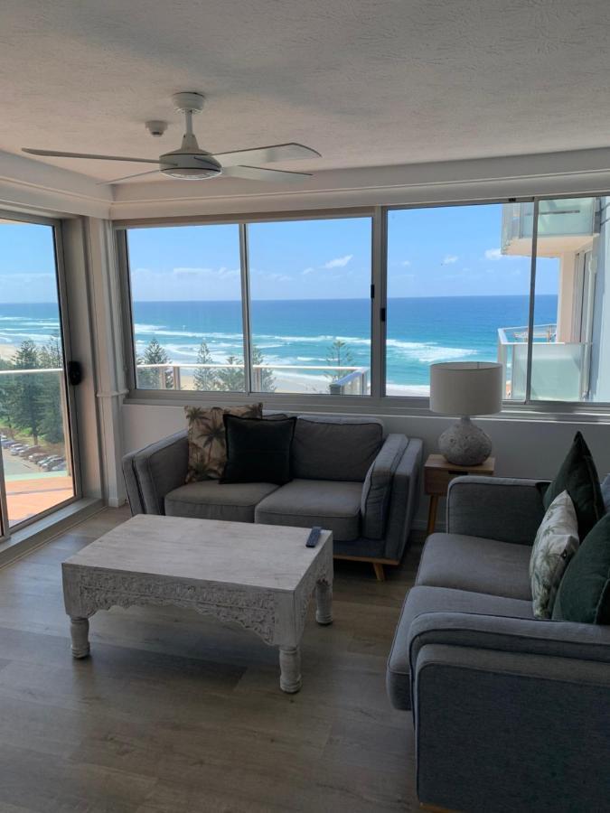 Pacific Regis Beachfront Holiday Apartments Gold Coast Dış mekan fotoğraf